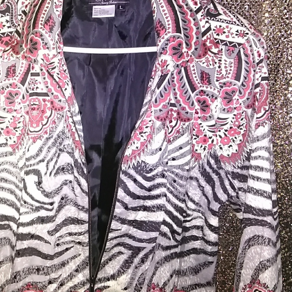 Jacket - Picture 5 of 5